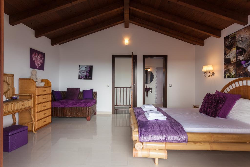 The Fit Retreat Hotel Lajares Exterior photo